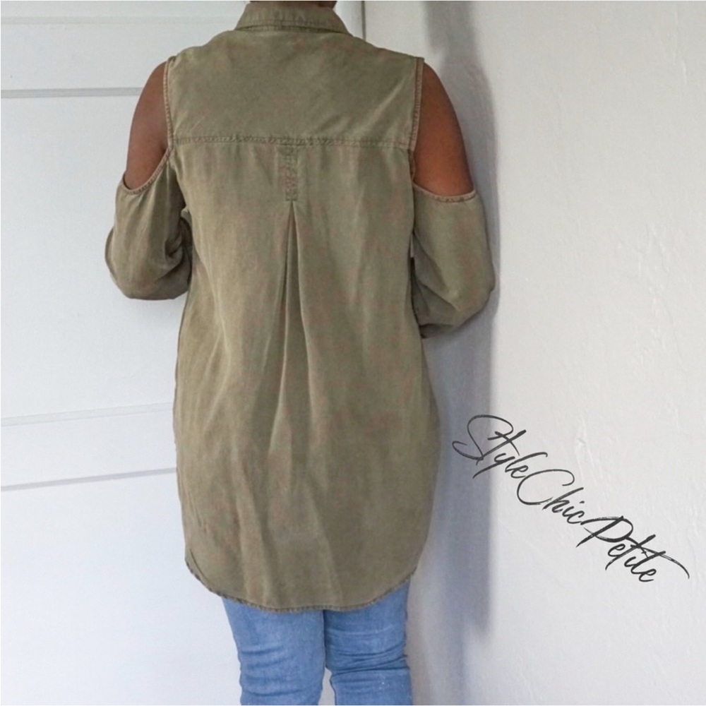 Anthropology Cloth & Stone olive Cold Shoulder Top Size XS 🥳HP - Picture 4 of 7